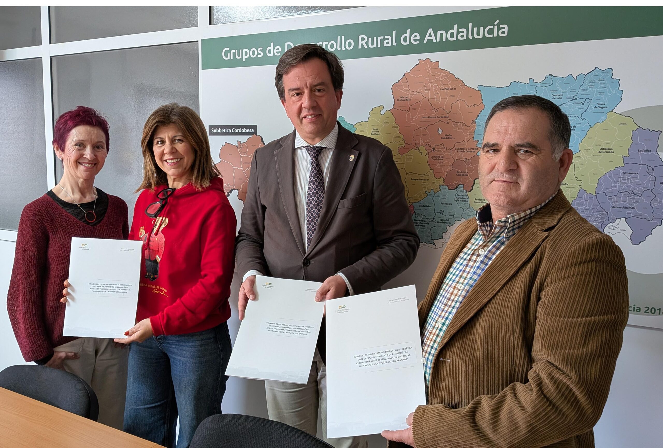 Firma convenio con Los Apañaos de Benamejí